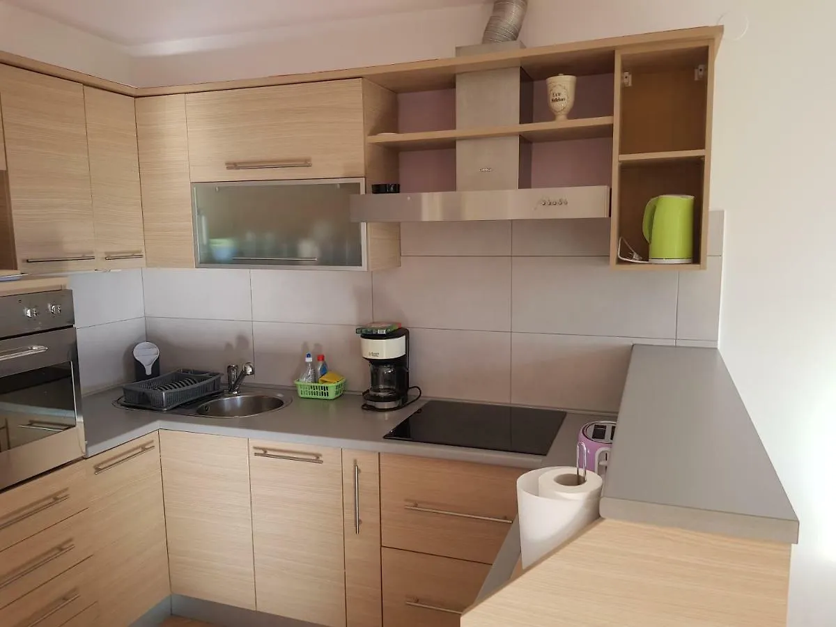 Sunny Apartment 150 M From The Sea Опатия Хорватия
