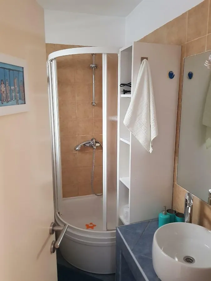 Sunny Apartment 150 M From The Sea Опатия 0*,  Хорватия