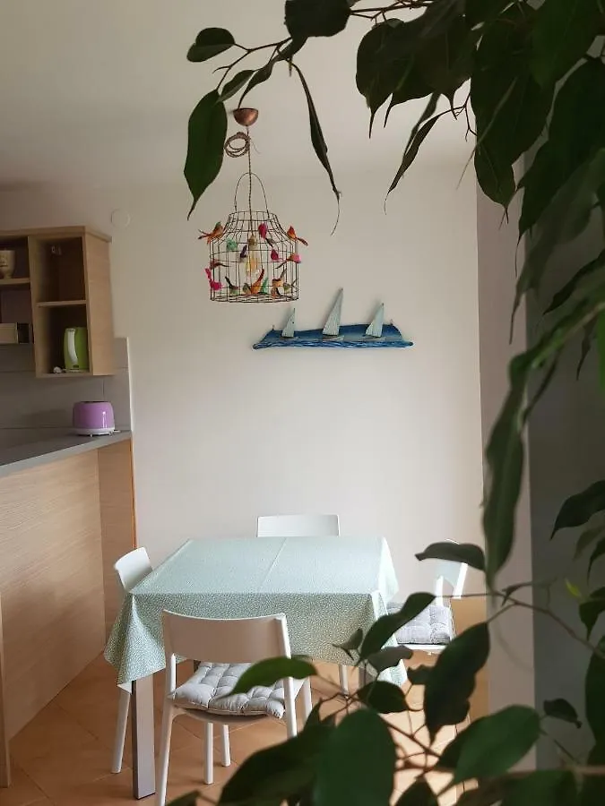 Sunny Apartment 150 M From The Sea Опатия