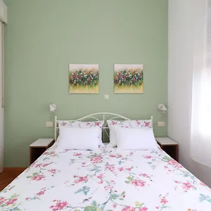 Anka Apartment