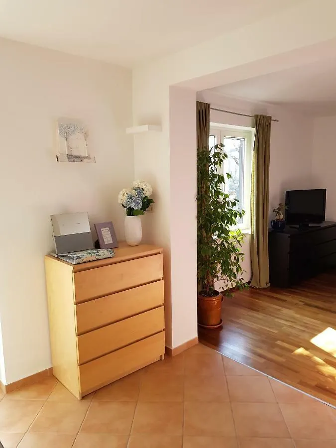 Sunny Apartment 150 M From The Sea Opatija 0*,
